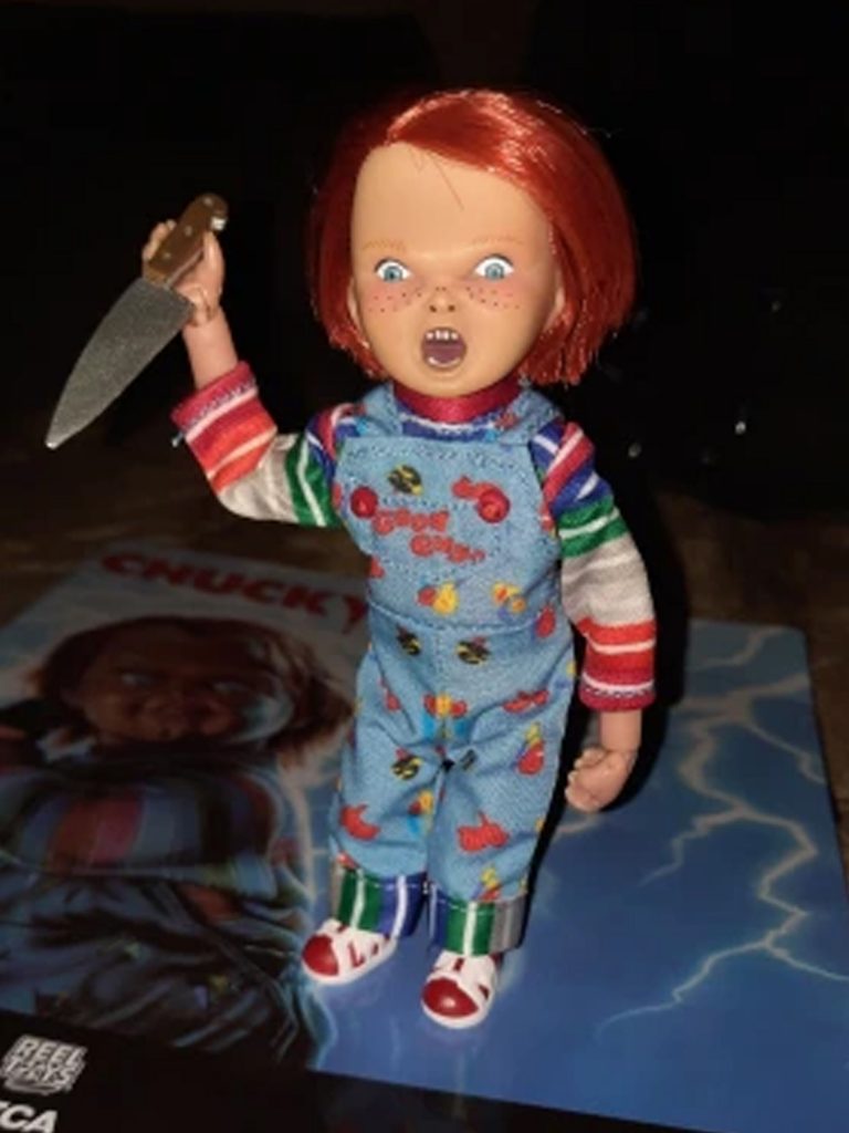 rv2 - Chucky Doll